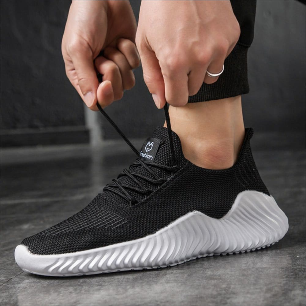 Men’s Sneakers Outdoor Road Shoes Breathable Lightweight 